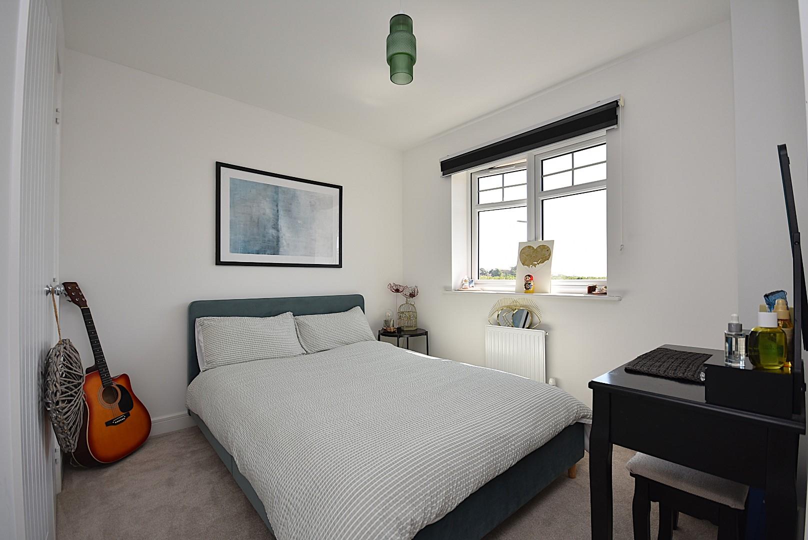 22 Melrose Walk, Sully, CF64 5WD